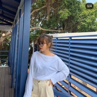 Áo lệch vai tay dài