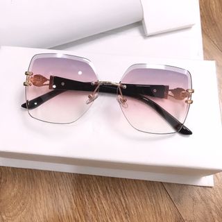 MẮT KÍNH 6833