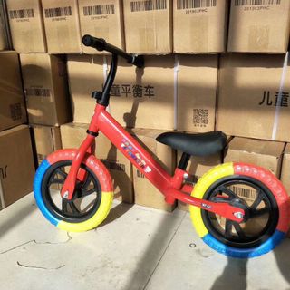 Xe đạp vận động trẻ em