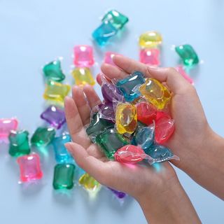 Viên giặt quần áo