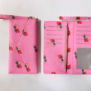 Ví nữ dài cầm tay, dâu tây hồng