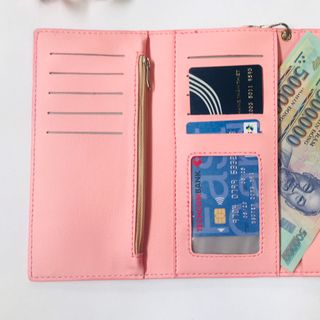 Ví nữ dài cầm tay màu hồng nhạt