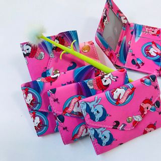 Ví nữ cầm tay, ngựa pully