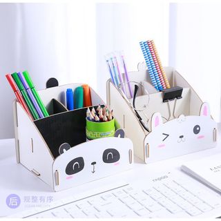 Kệ Gỗ Đựng Bút Hình Thú