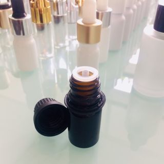 CHAI SERUM 5ML, XI ĐEN, NẮP VẶN