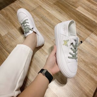 Giày Bata màu trắng đơn giản giá sỉ