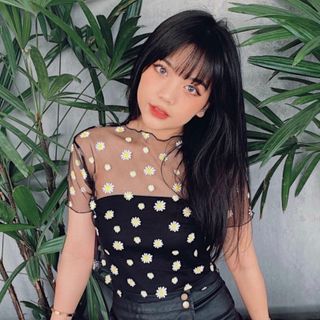 Áo Croptop lưới hoa cúc