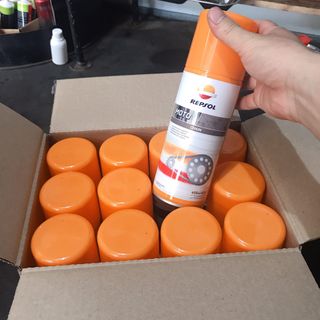 Xịt dưỡng sên, bôi trơn sên Repsol chain 400ml