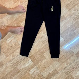 QUẦN UMI JOGGER THÊU DÁNG THỂ THAO 05 giá sỉ