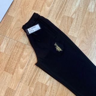 QUẦN UMI JOGGER THÊU DÁNG THỂ THAO 05