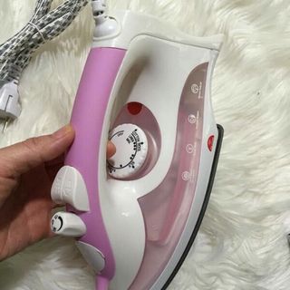 BÀN ỦI HƠI NƯỚC BLUDHNS