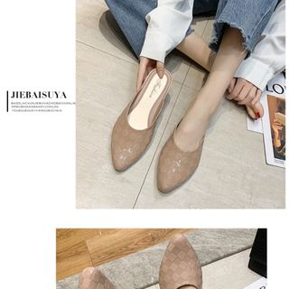 Dép Sục nhựa