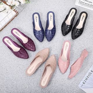 Dép Sục nhựa