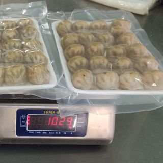 há cảo nhân thịt ( sản phẩm của mọi gia đình )