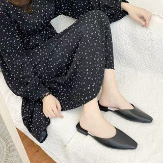 Dép sục siêu rẻ