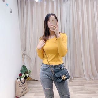 Áo thun kiểu croptop trơn giá sỉ