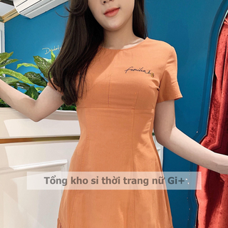 Váy cổ tròn dáng A nhún gấu thêu ngực