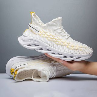 GIÀY THỂ THAO CAO CẤP VCT