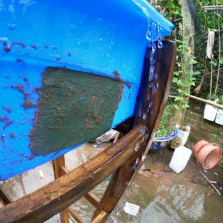 Băng Keo Dán Bạt HDPE phục vụ nuôi trồng thủy sản, chống thấm bề mặt bê tông, mái tôn, bồn nước...10cm * 5m