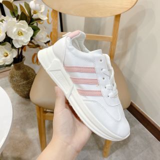 Giày bata nữ sọc AD
