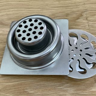 Phễu thoát sàn inox 304, 1,5 ly, chống mùi, chống côn trùng, thoát nước nhanh - phi 60mm