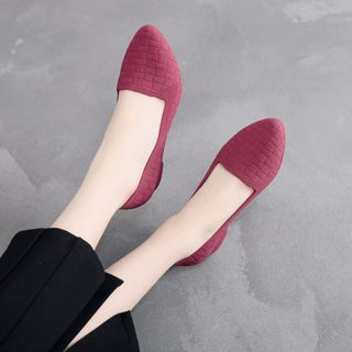 Giày búp bê nhựa 01