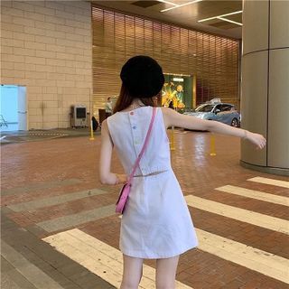 Cloudy dress - ĐẦM TRẮNG KHOÉT LƯNG NÚT BỌC