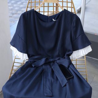 Đầm liền chân xòe