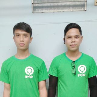 Áo thun gojek thời trang in decal trắng