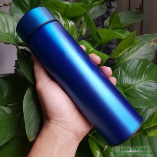 Bình Giữ Nhiệt hiện thi nhiệt độ khắc logo theo giá rẻ yêu cầu