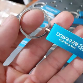 USB Kim Loại in khắc logo làm quà tăng quảng cáo