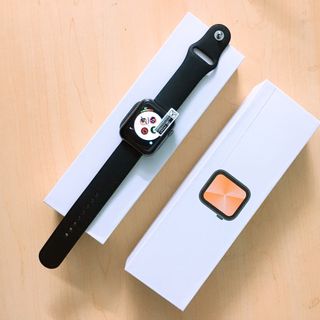 Đồng hồ thông minh kiêm theo dõi sức khỏe X2