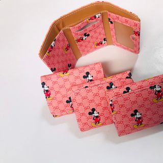Ví nữ cầm tay - chuột mickey đỏ