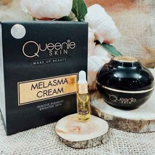 KEM TRỊ NÁM QUEENIE SKIN