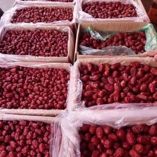 Táo đỏ tân cương sz nhỡ