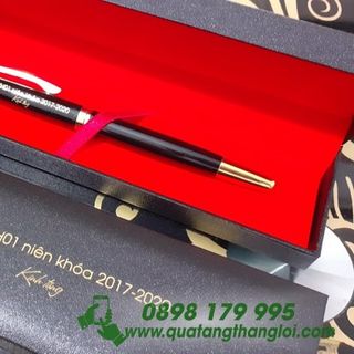 Bút Kim Loại Nắp đẩy thân đen nhám cài vàng in khắc logo