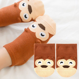 Tất trẻ em chống trượt