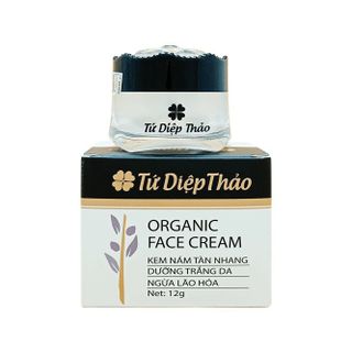 Kem Tứ Diệp Thảo giá sỉ
