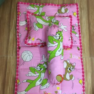 Bộ nệm gối trẻ em .