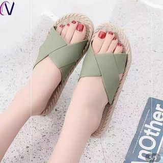 Dép nhựa quai chéo giá siêu rẻ