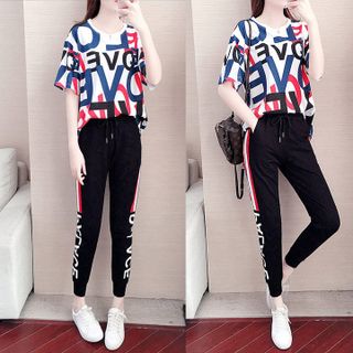 Bộ đồ thể thao họa tiết chữ love TT429