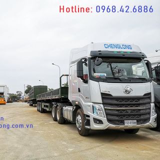 Xe đầu kéo chenglong 1 cầu 2 cầu, giá dau keo chenglong H5 H7 cầu dầu cầu láp, 4x2, 6x4, 270 385 420 Ps Hp