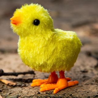 Đồ chơi mô hình gà con có dây cót