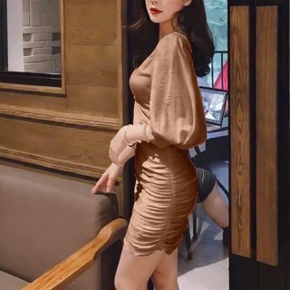 ĐẦM ÔM TAY VOAN THIẾT KẾ SANG TRỌNG