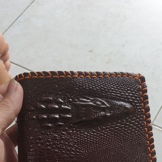 Ví nam da bò in vân cá sấu