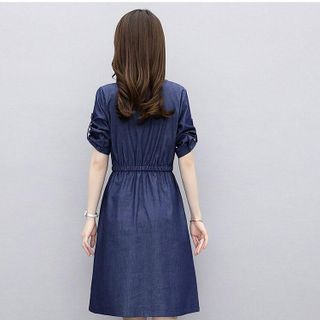 ĐẦM JEAN XOÈ EO RÚT CỔ V - DT1367