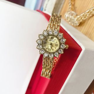 Đồng hồ lắc tay vàng nữ HONGRUI