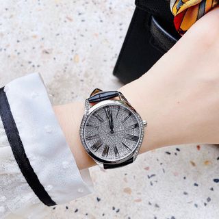 Davena mặt tròn, full pha lê lấp lánh