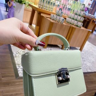 Túi xách hộp da xịn