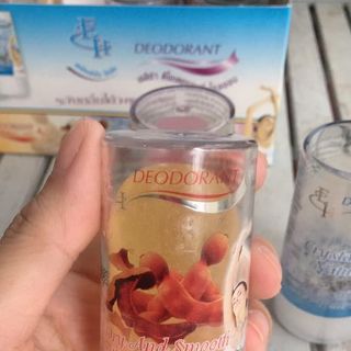 Lăn Khử mùi đá Thái (Mẫu mới)